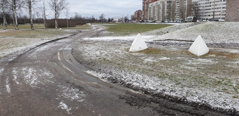 О содержании и благоустройстве Полежаевского парка