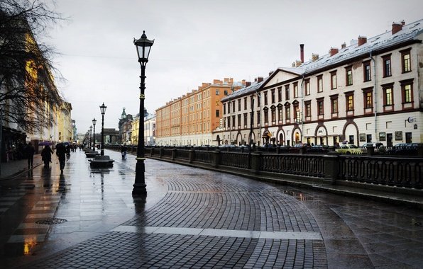 Погода в Санкт-Петербурге идёт на третий рекорд. Новый циклон грозит наводнением
