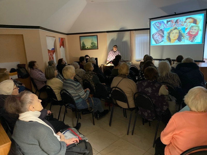 Лекция «Звезда и смерть Изольды Извицкой»