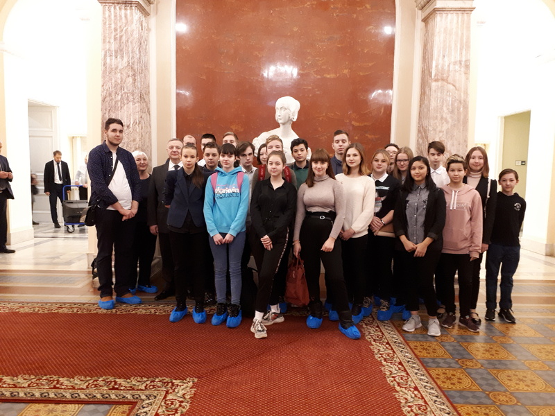 Экскурсия в Мариинский дворец