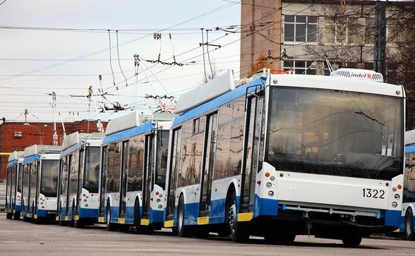 На проспекте Ветеранов в эти выходные закроется троллейбусное движение