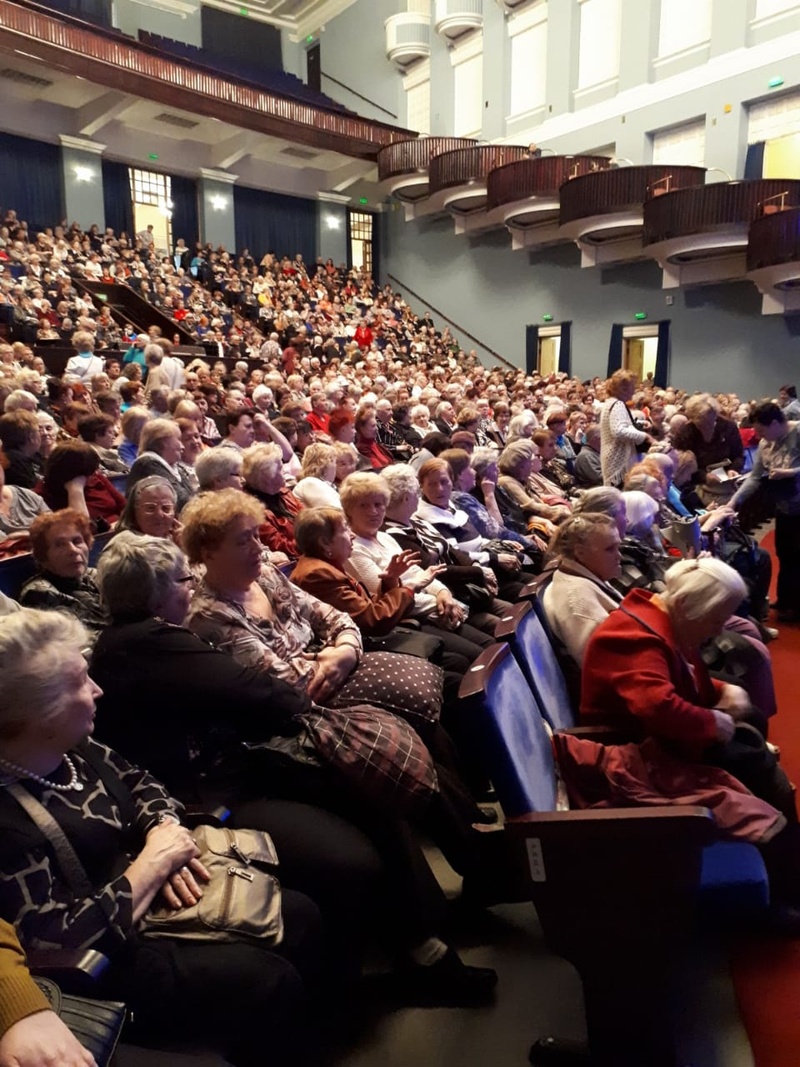 Праздничный концерт, приуроченный ко Дню Победы